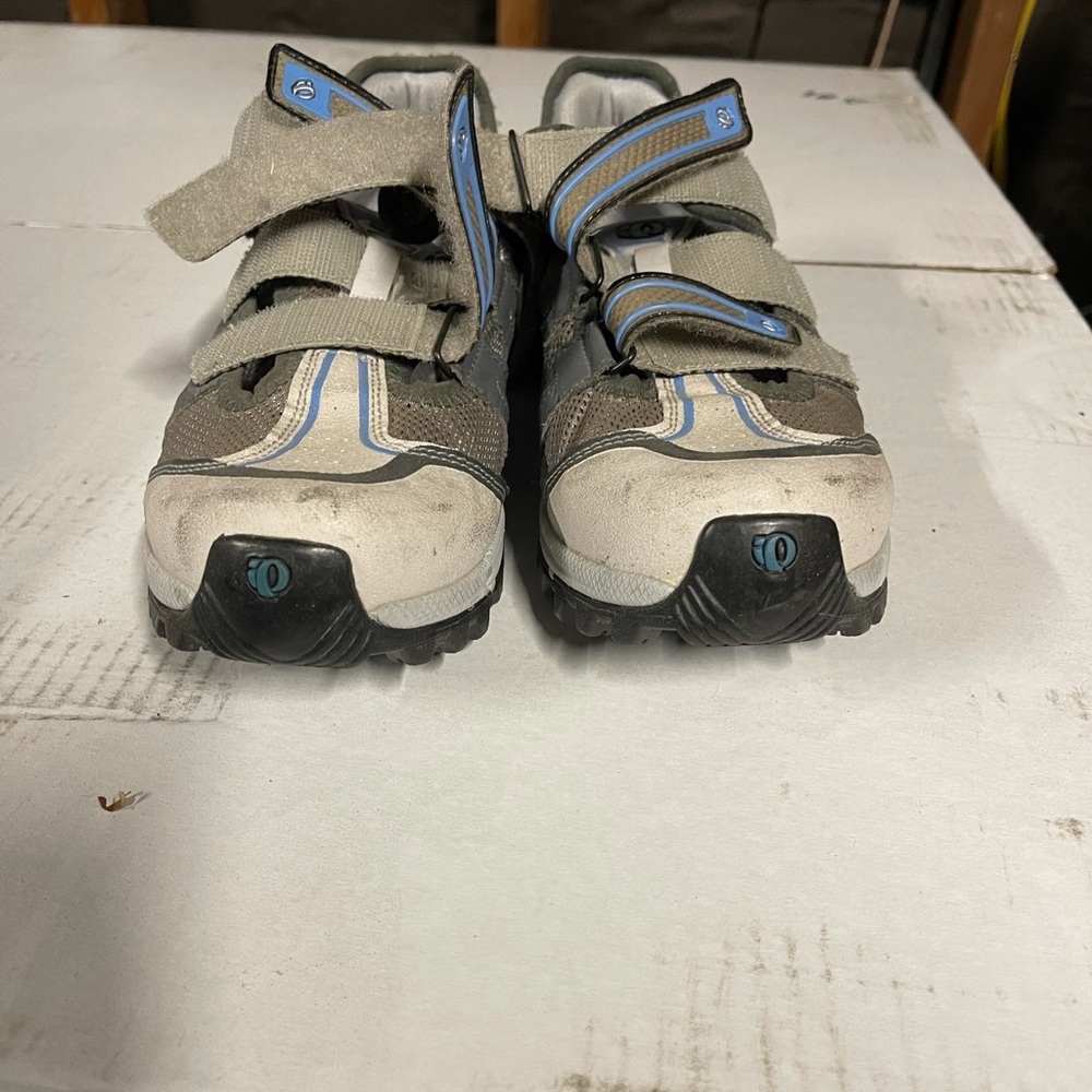 Pearl Izumi Cycling Shoes (SPD)